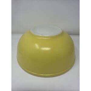 Pyrex #404 Yellow Nesting Mixing Bowl 4 Qt Vintage Primary Color #1